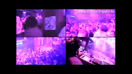 :house - party: 