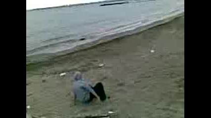 C71Hk0 (spt)  Front Flip Bail