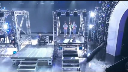 Justin Bieber - Boyfriend (live at 2012 Billboard Music Awards)