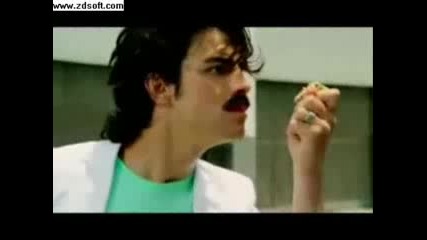 Jonas Brothers - Burnin Up [ Chipmunk Version ]