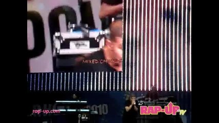 Drake - Over Live ( Brings Out Kobe Bryant at Powerhouse ) 