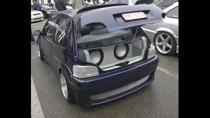 Za Mene E Super Qka Pesenta :p:)))))