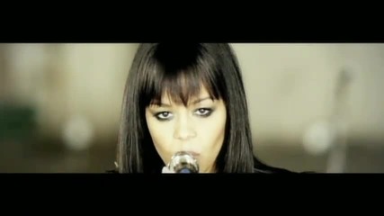 Fefe Dobson - Can't Breathe ( Oфициално видeo )