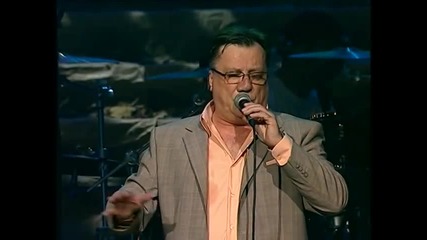 Halid Beslic - Sviraj nesto narodno - (Live) - (Arena Zagreb 2009)