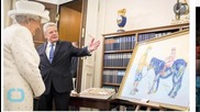 Queen Unimpressed by Blue Horse Painting on German State Visit