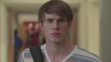 Superman - Glee Style (season 4 episode 7)