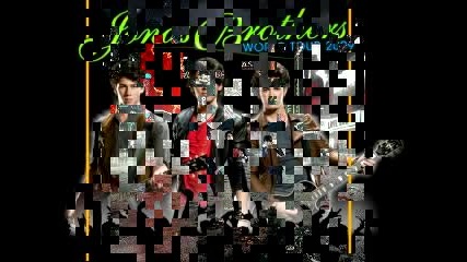 Jonas Brothers pics and Nicks New Song