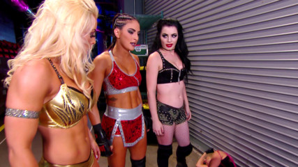 Paige, Mandy Rose and Sonya Deville brutalize Alexa Bliss: Raw, Nov. 20, 2017