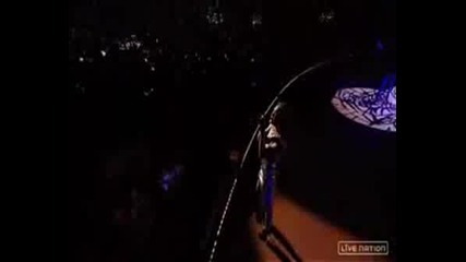 Hilary Duff - Fly (live) Dignity Tour