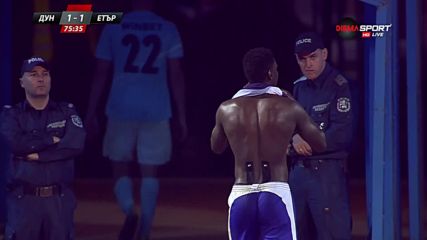 Червени картони "летяха" на стадиона в Русе