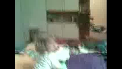 dete ot 1 klas pie bebeshko mlqko