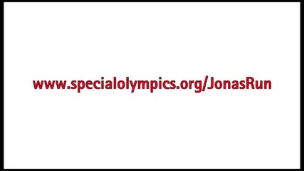 Joe Jonas говори за iwin Fun Run 