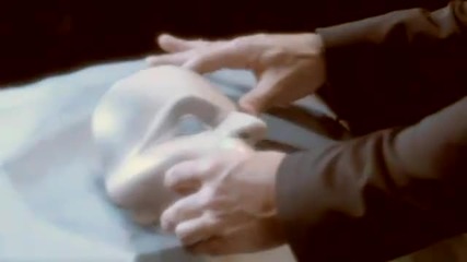 Love Never Dies - 30 Second Commercial - Любовта Никога Не Умира * Андрю Лойд Уебър * Мюзикъл