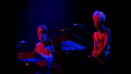 Depeche Mode - Never Let Me Down Again