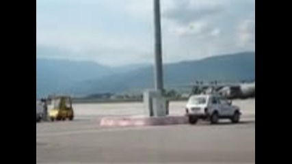 letishte plovdiv "c 130" rolira nazad