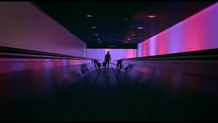 Maroon 5 - Makes Me Wonder