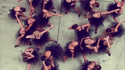 •2o1o • Kanye West - Runaway ft Pusha
