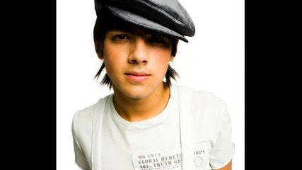 Jonas Brothers - Burning up 