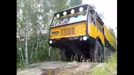 Tatra 813 8x8 Kolloss