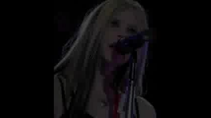 Avril Lavigne - Anything But Ordinary