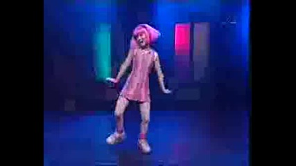 Lazy Town - Stephanie - Bing Bang(на Сцената)