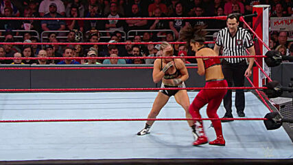 Ronda Rousey vs. Bayley – Raw Women’s Title Match: Raw, January 28, 2019 (Full Match)