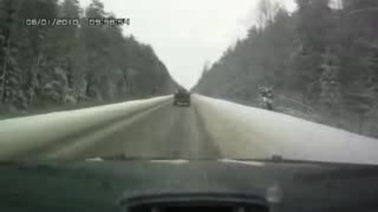 Идиот зад волана