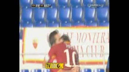 Roma 2 - 1 Napoli Тоти Гол