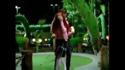 Avril Lavigne - Girlfriend 