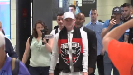 Рууни посрещнат като месия във Вашингтон