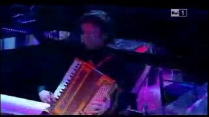 Аманда е свободна - Албано Каризи (превод) ( Сан Ремо 2011)