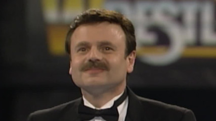 Hair Club or Men president Sy Sperling introduces Howard Finkel as his newest client: WrestleMania X