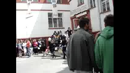 Izpra6tane Na Abityrientite V Pgtmd