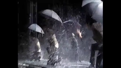 Glee - Umbrella (singin In the Rain)