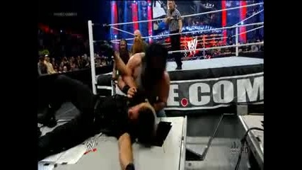 The Shield vs The Wyatt Family ( мачът на титаните ) - Wwe Elimination Chamber 2014
