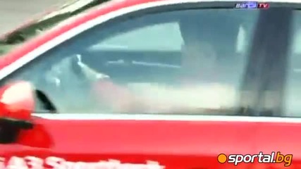 Играчите на Барселона с нoви автомобили