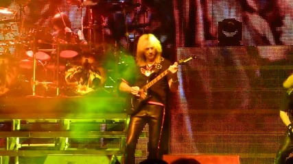 Judas Priest - Redeemer of souls *превод* - live Montreal 10.06.2014