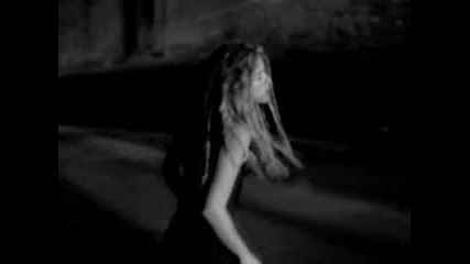 Shakira - No