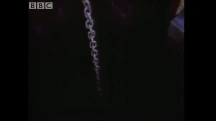 Doctor Who - Time distortion in Killingworth - Mark of the Rani - Bbc 
