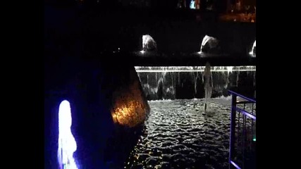 Светещи и пеещи фонтани във Велико Търново / peeshti fontani