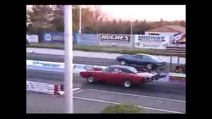Dodge Charger Vs Camaro