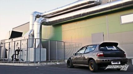 Само за фенчета на Хонда!!! [ Honda Civic Turbo ]