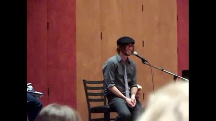 Jackson Rathbone answering New Moon questions at Twicon 2009