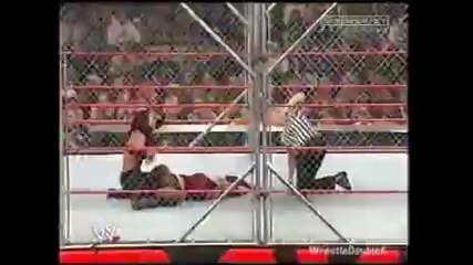 Wwe - Raw - Lita vs. Victoria (steel Cage Match) 