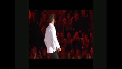 Robbie Williams - Rock Dj ( Live @ Robbie Williams Show ) 