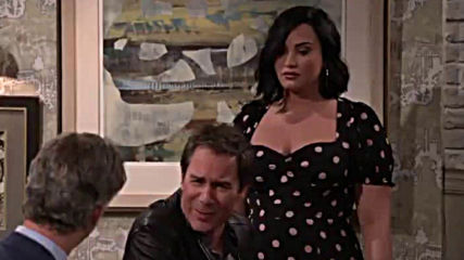 зад кадър Will and Grace with Demi