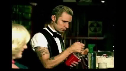Green Day - Holiday 