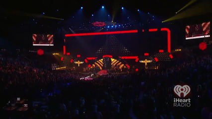 Rihanna performing 'b'day Cake' at iheartradio festival
