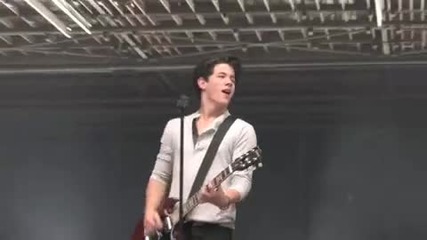 Jonas Brothers - Paranoid Video - Behind the Scenes 