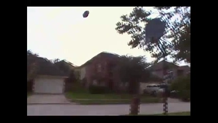 [basketball Shot] Amazing Basketball Shots - Football Edition! / Високо Качество / [hd]
